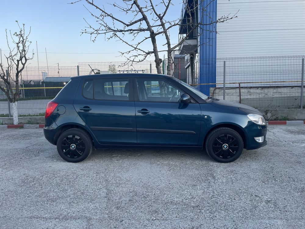 Skoda Fabia 1.2 TSI Active 2012 ^ Benzina