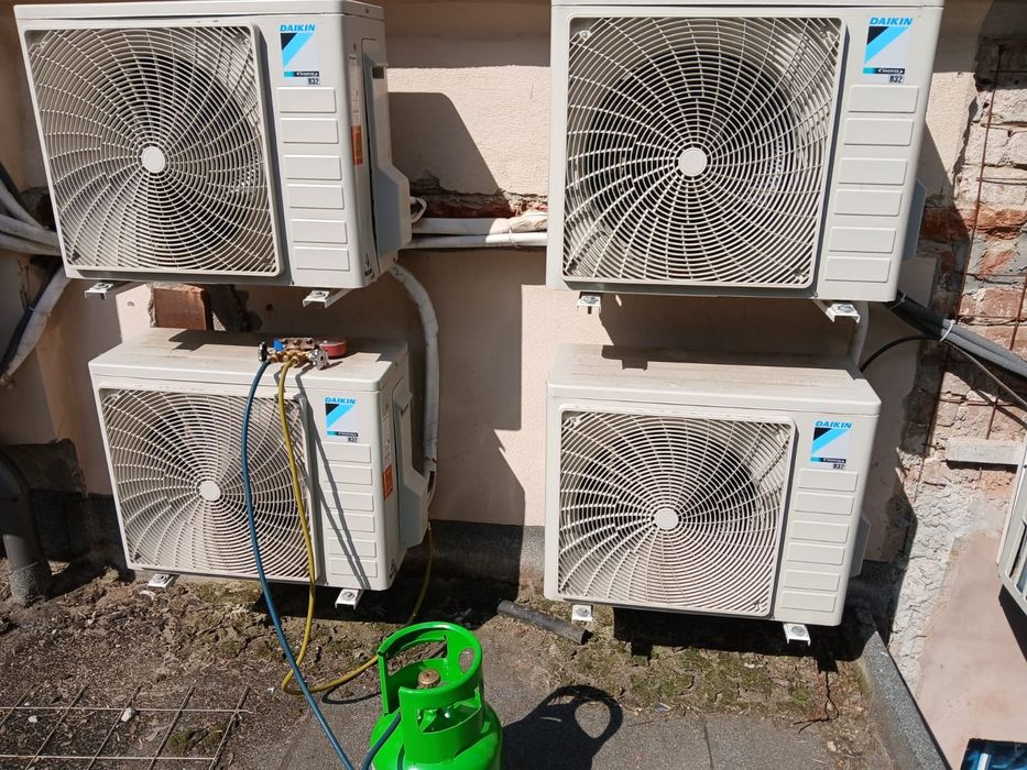 Montaj aere conditionate