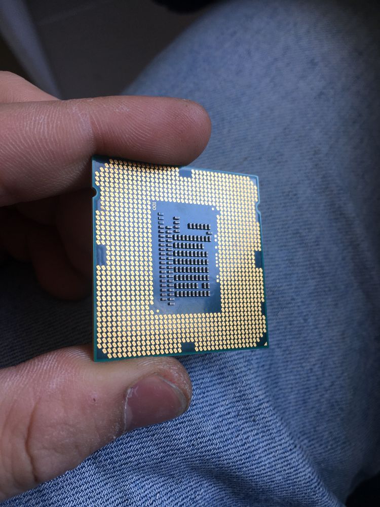 Intel core i3 3-го поколение 3.30GHz