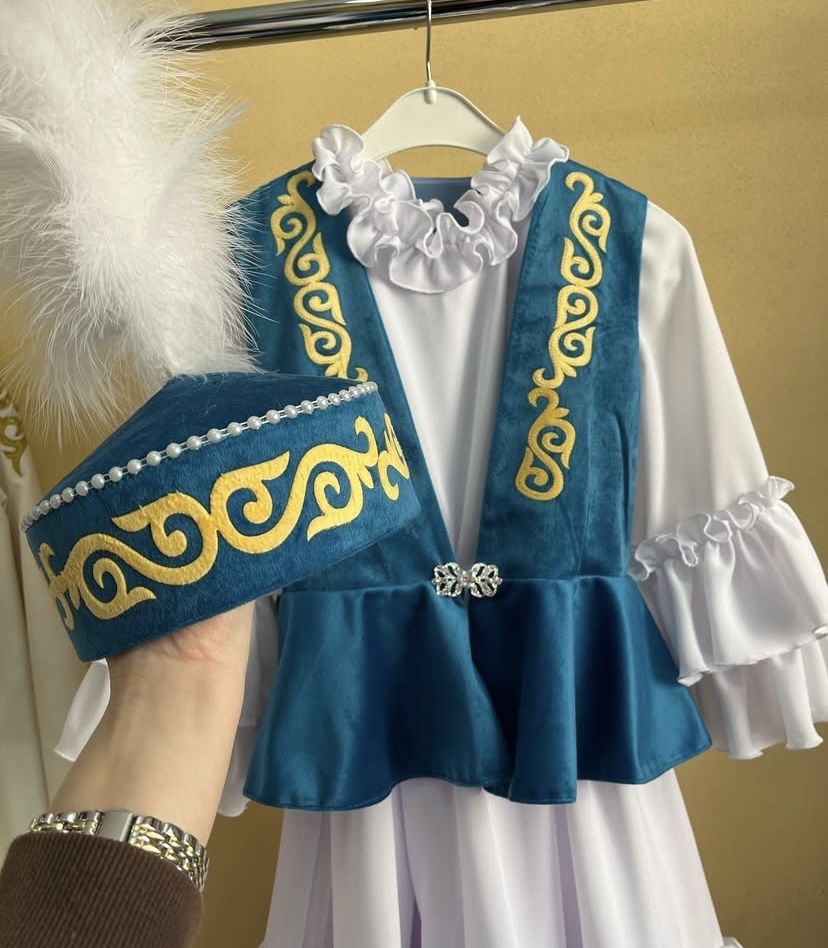 Национальнаые платья