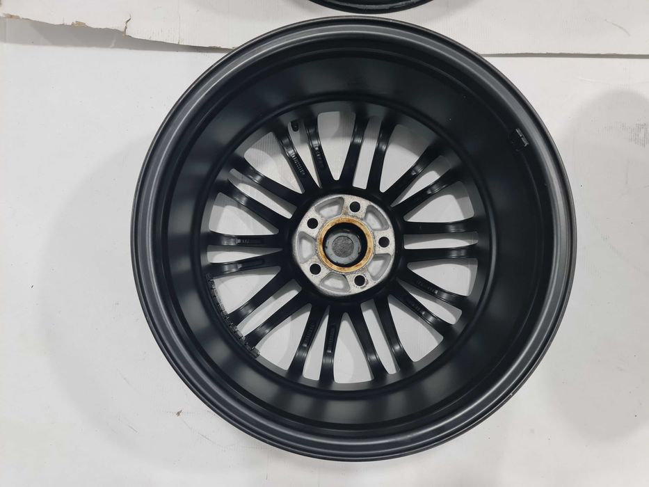 Jante 17 Ford Focus Mondeo Kuga Puma Volvo V40 V60 XC 8Jx17 ET45 5x108