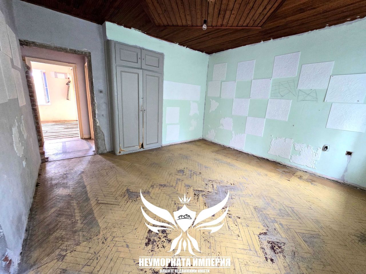 Продава се Многостаен апартамент в Асеновград - 120 кв.м за 813 €/кв.м - Снимка #3