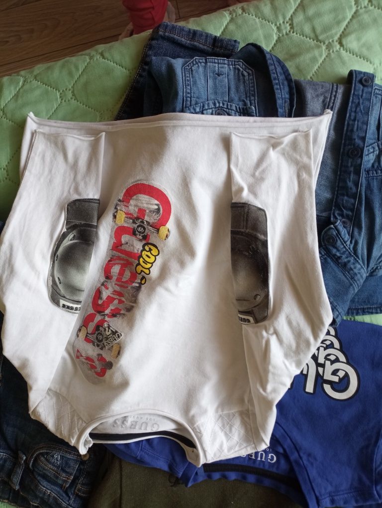 Дрехи Guess за момче-104 размер