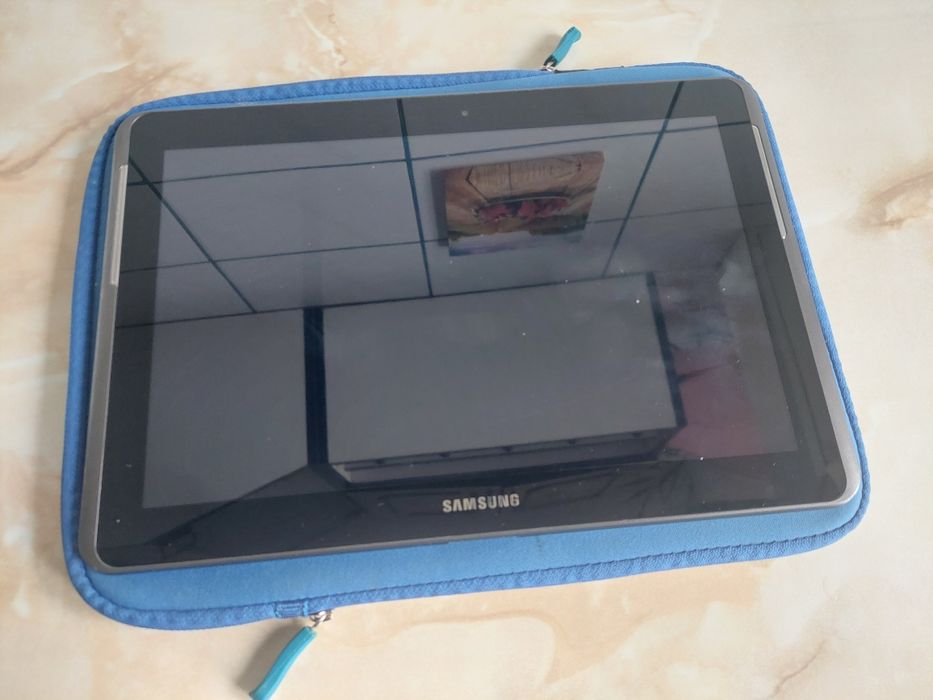 [Tab2] Vând tabletă Samsung Galaxy Tab 2 [pentru piese] //poze reale