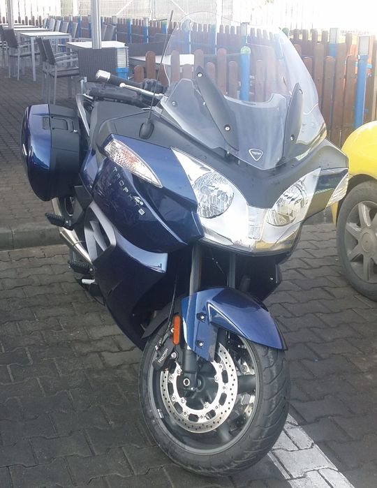 Triumph Trophy SE 1200