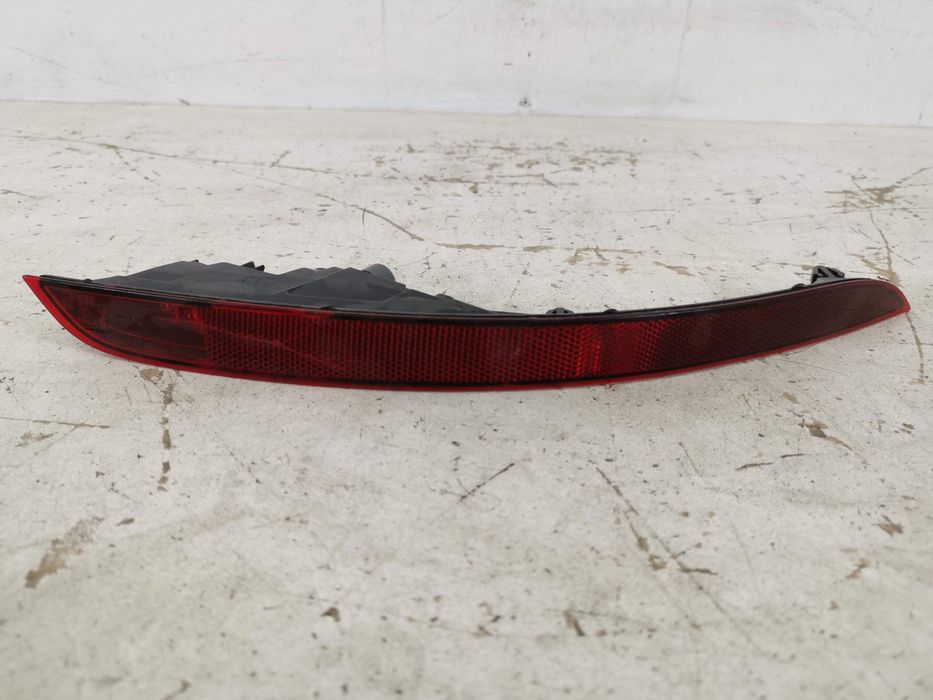 Порше Каен / Porsche Cayenne [ - ] Оригинален заден десен светлоотрази
