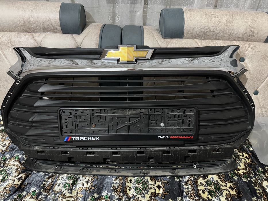 Продается новая облицовка, родная Трекер2