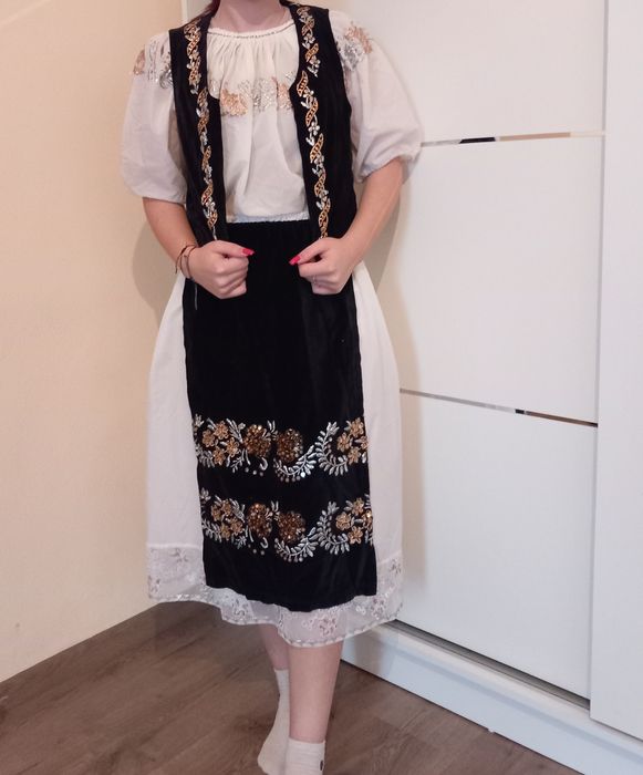 Costum popular Mehedinți