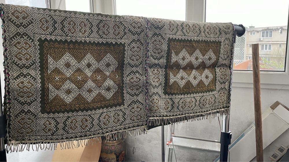 Fotă populara si zavelci - costum traditional popular