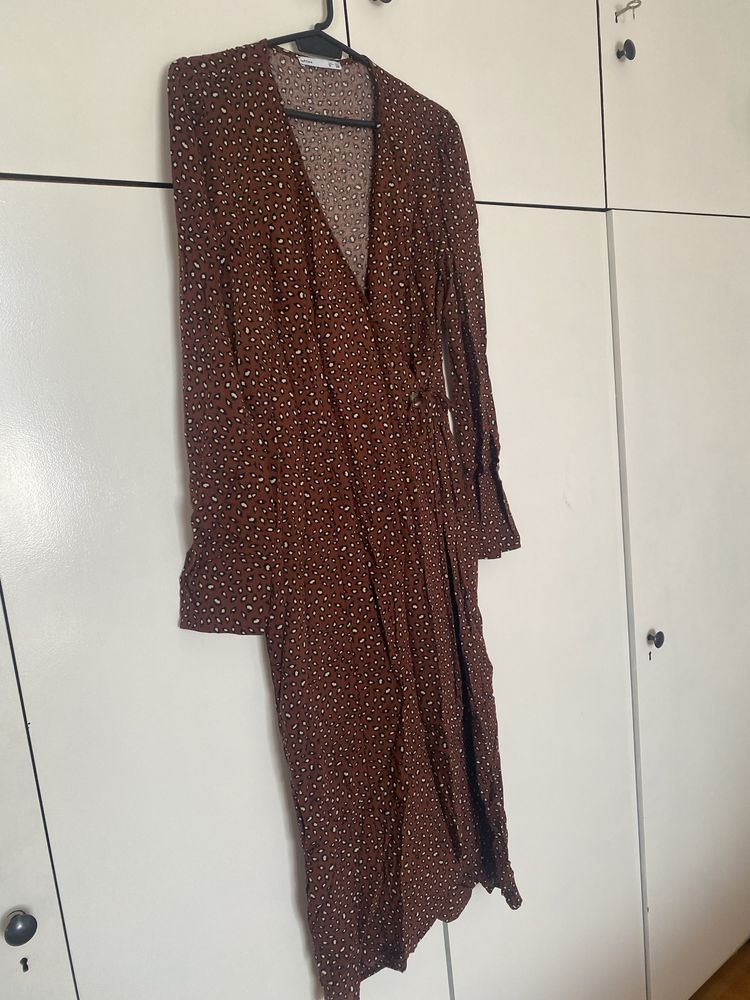 Разпродажда/ есенни рокли ZARA, MANGO, HM