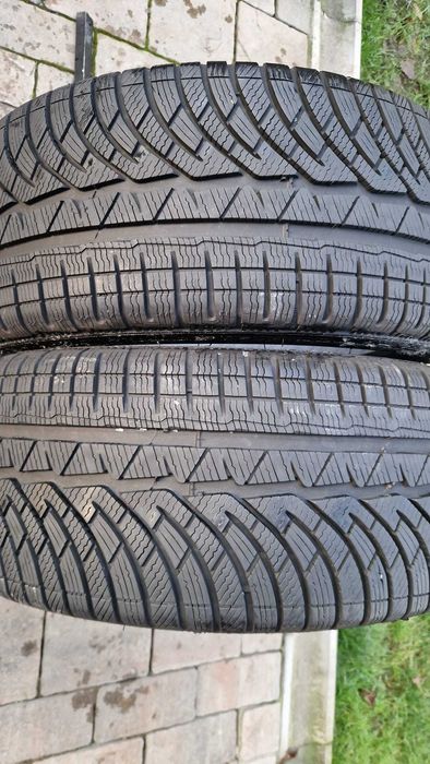 Anvelope iarna 225 40 R 18 Michelin