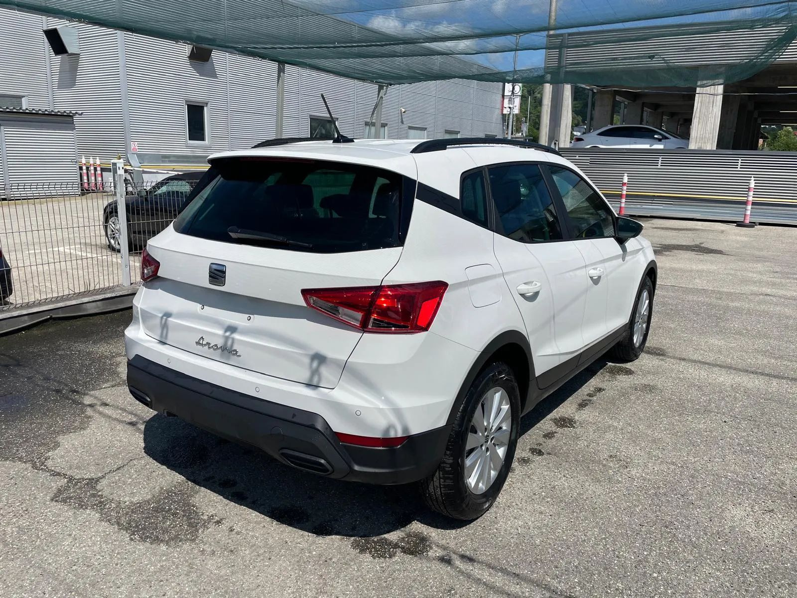 Seat Arona Seat Arona 1.0 TSI DSG7 Style, model 2024, livrare imediata.