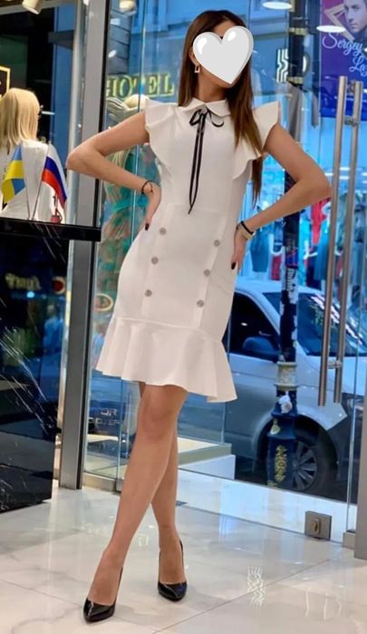 Короткое Белое платье