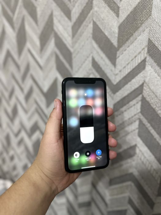 Iphone XR black 128gb