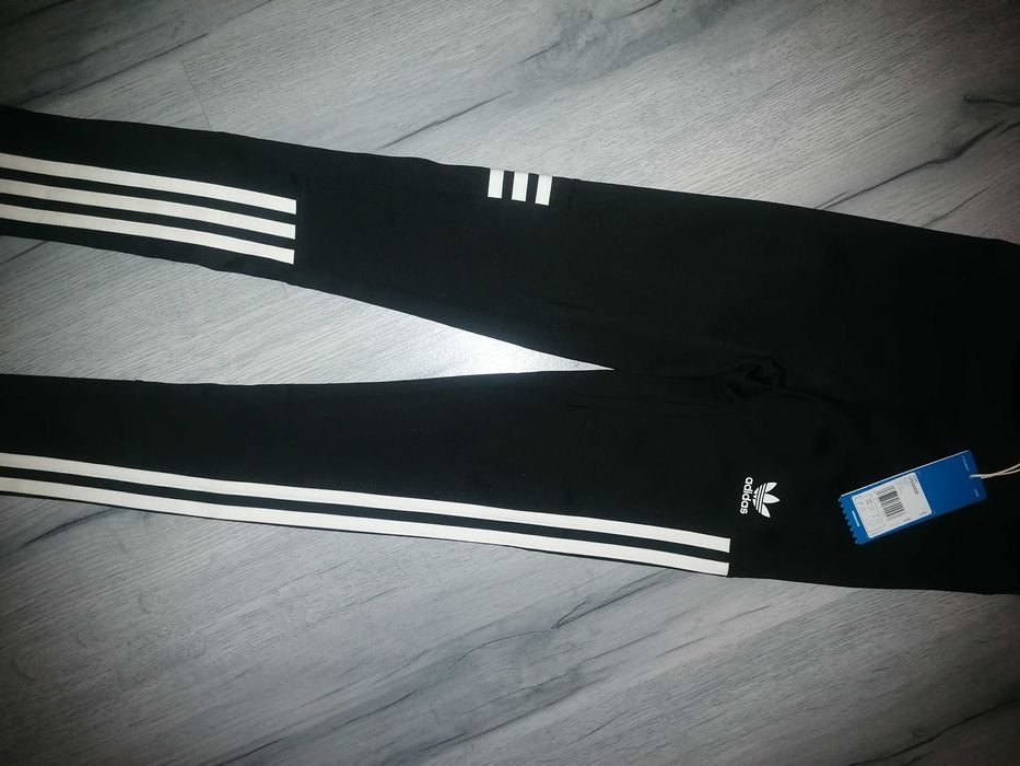 Colanti dama Adidas xs noi