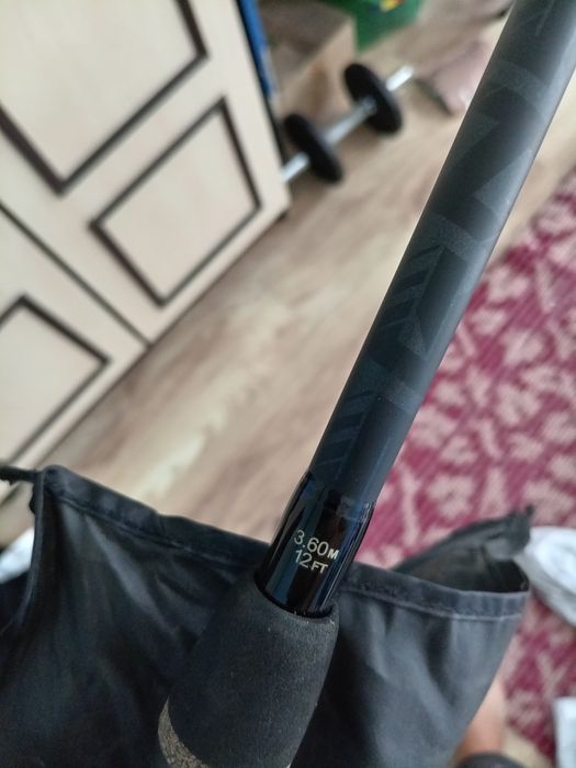 Vând lanseta fedeer