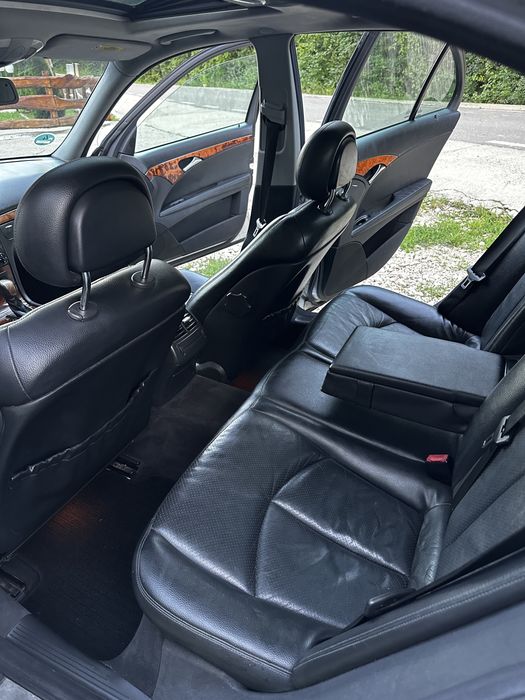 Mercedes E-class 200 elegance
