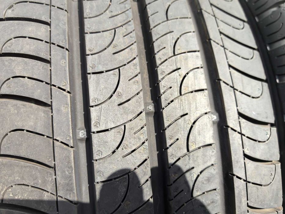 215/60/17 С Гудиур ДОТ 2019 г - Чисто нови ! Бусови !