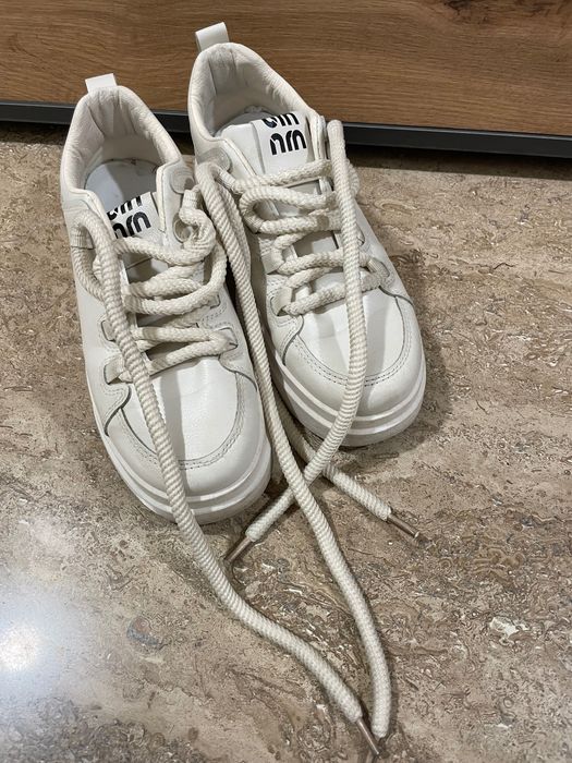 Дамски маратонки 39