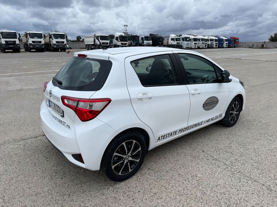 Vând Toyota Yaris 2019