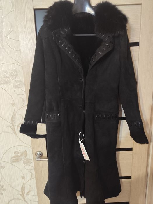 Продам дублёнки женские, новые