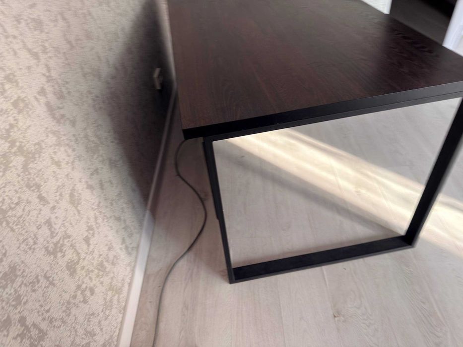 Продается 2 стола по типу Loft(Лофт) 180x85