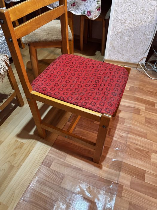 Стульчик 6шт табуретка 3 шт железный 2шт сама вызов