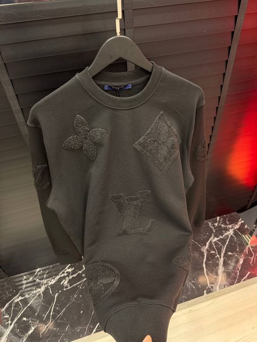 Мъжки блузи различни модели