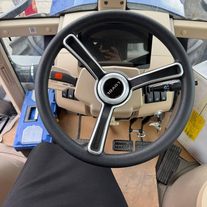 Lovol 2404 трактор