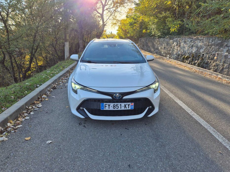Toyota Corrola Hybrid -05.2021