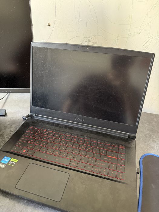 MSI ноутбук GF63