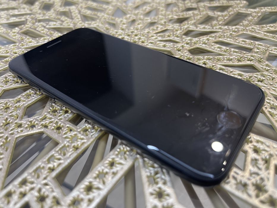 Iphone SE 3 (2022) - preț fix-fix!