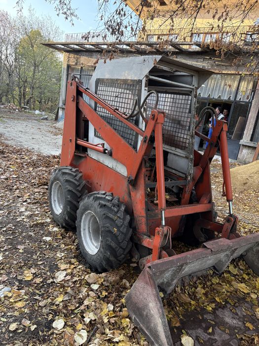 Продавам Бобкат ПЕРФЕКТЕН!!!