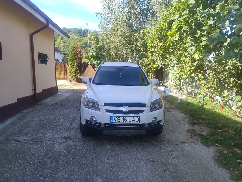 Vând Chevrolet captiva