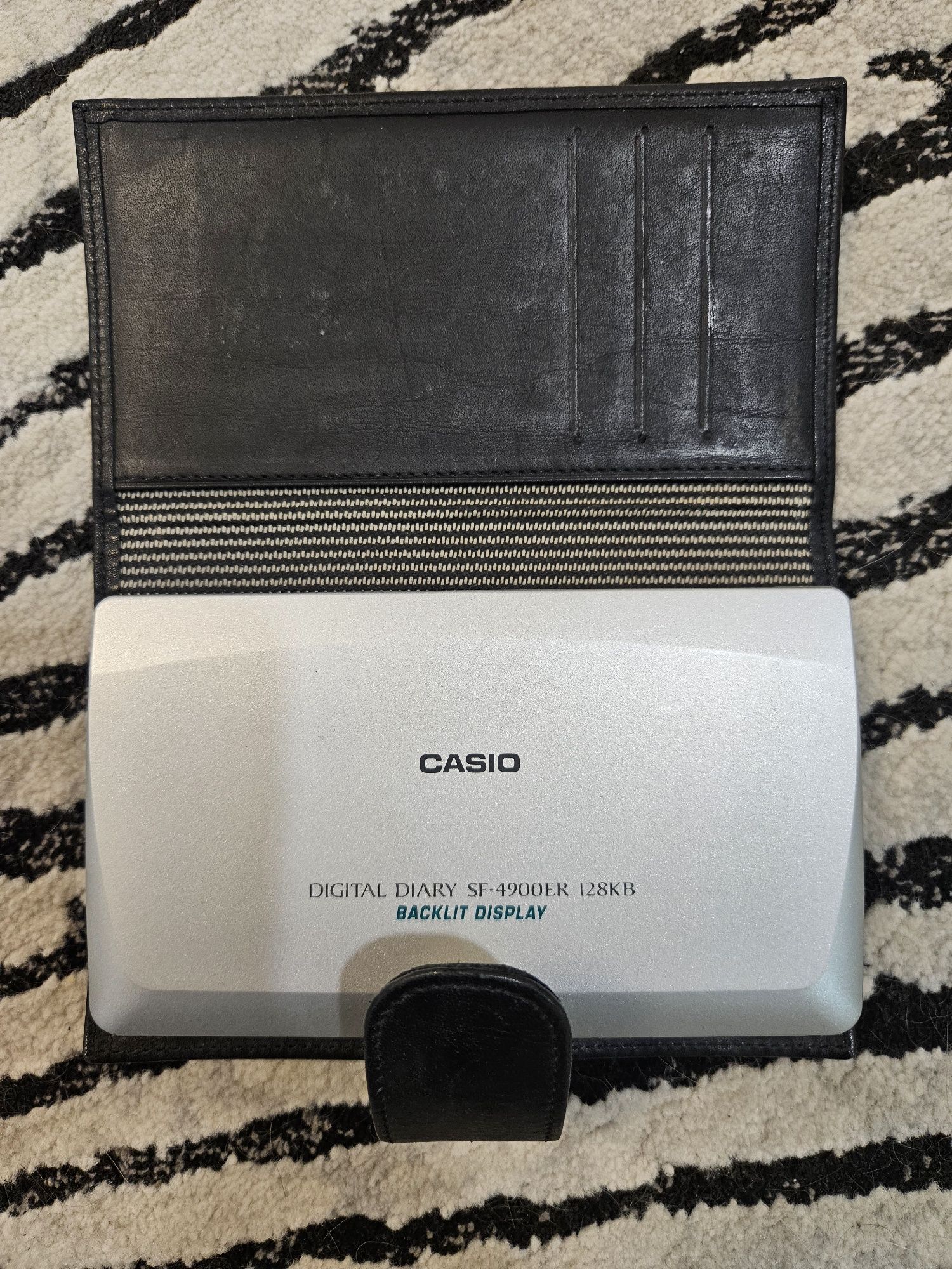 Casio digital diary SF-4900ER