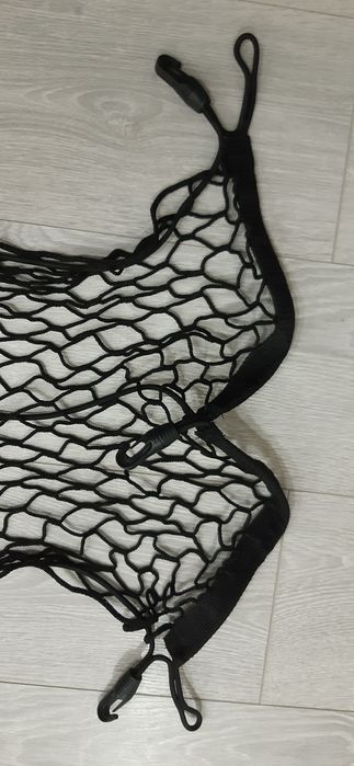 Продается сетка багажника