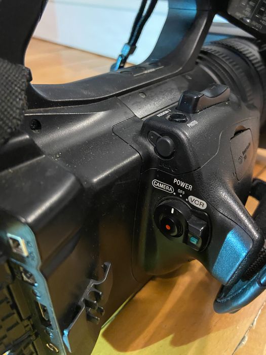 Sony камера с касета HDV 1080I/ mini DV