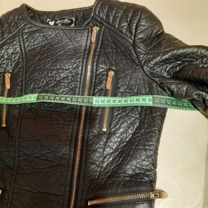 Дамско кожено яке-размер XS