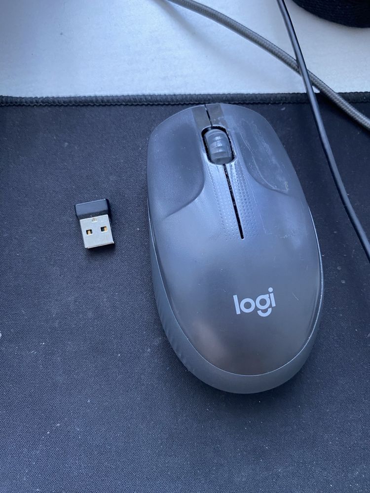 Продам мышл logitech