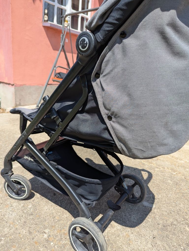 Carucior Cybex Beezy