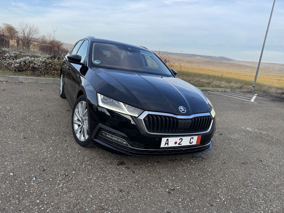 Skoda Octavia/Matrix/Virtual/Canton/Camera/Led/Ambientale