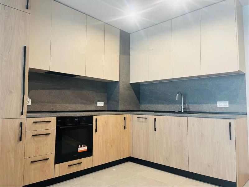 Дава се под наем Двустаен апартамент в София, Дианабад - 65 кв.м за 600 € - Снимка #2