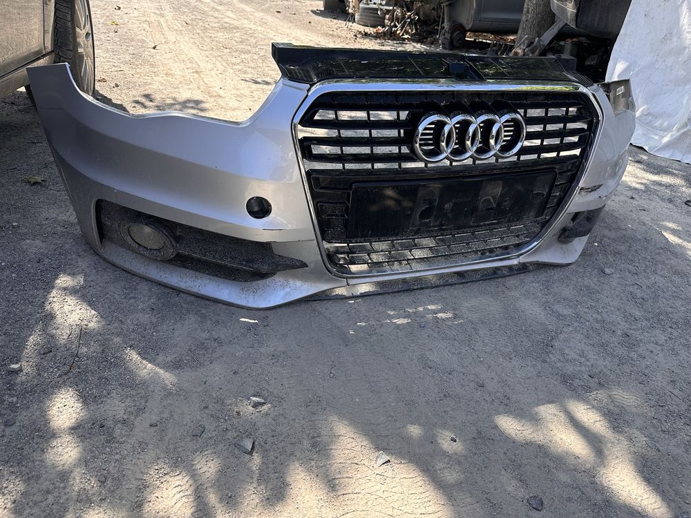 Предна броня от ауди а1 2012г / audi a1 s line