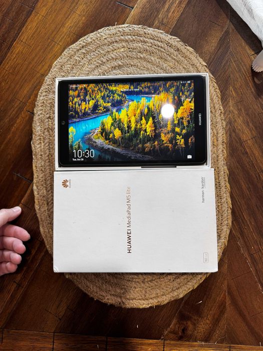 Tabeleta Huawei MediaPad M5 Lite 8''