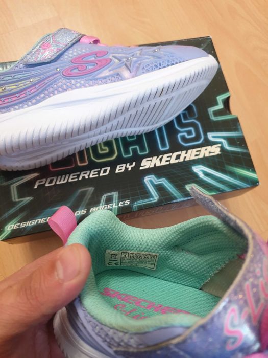 Adidasi fete Skechers S-Lights Jumpsters-Wishful Star cu LED-uri nr.32