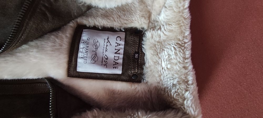 Vand Geaca piele imblanita Canda marime 50 noua