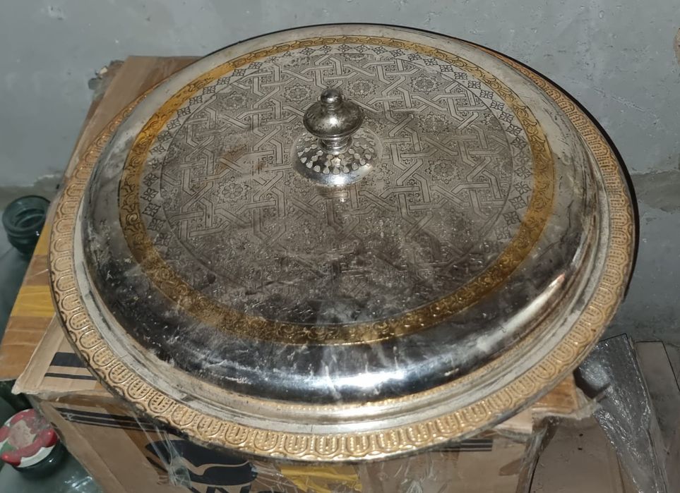 Продам большое блюдо