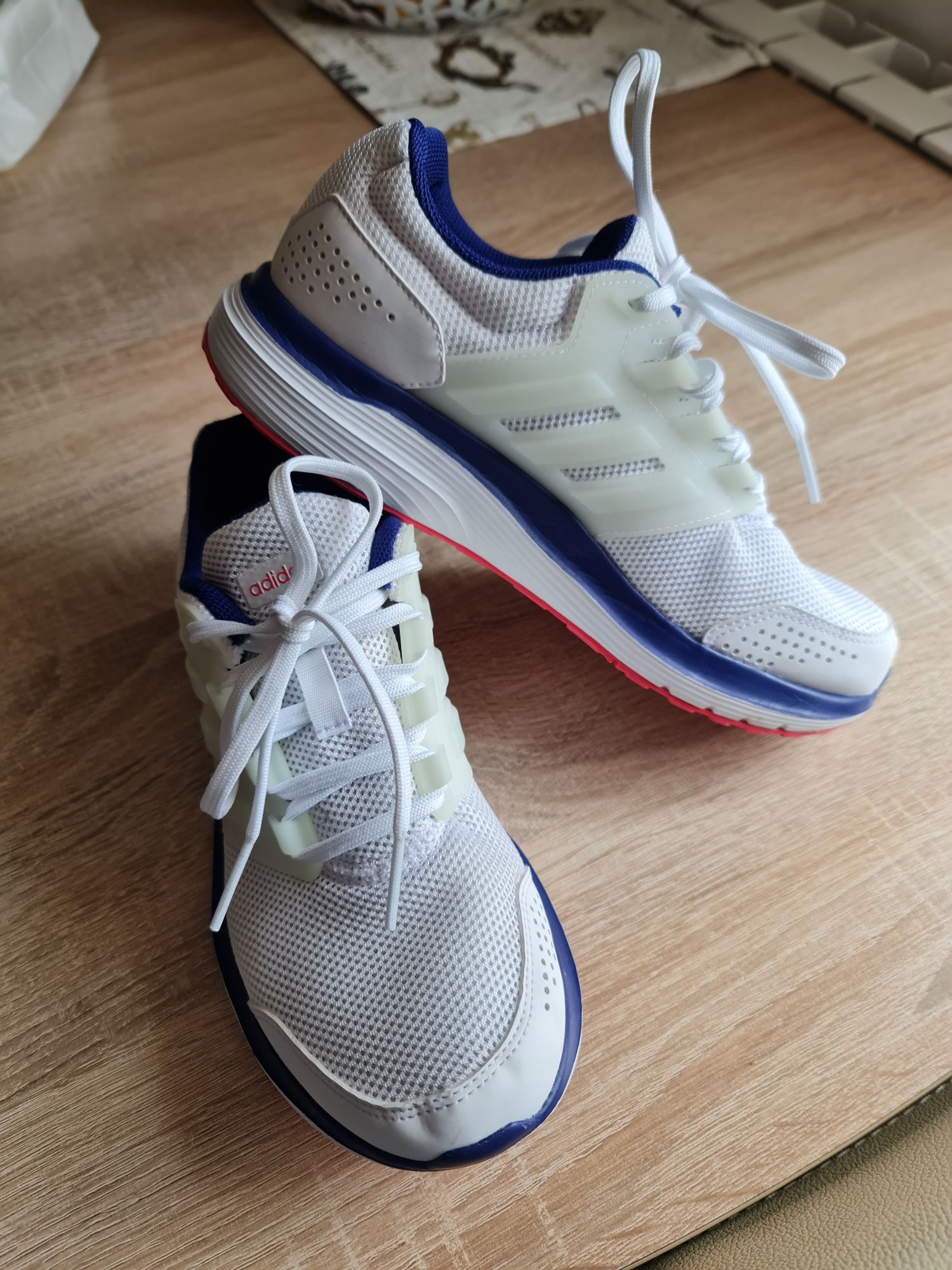 Vand Adidas Mar 38