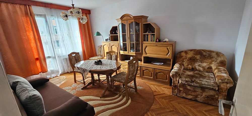 Apartament cu 4 camere, 2 băi, 2 terase – ultracentral, Sovata