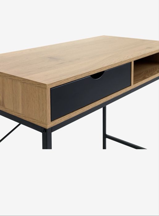 Birou Jysk cu livrare